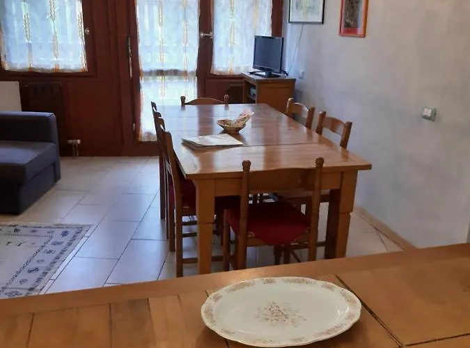 Апартаменти Chez Gabriele Брей-Червінія